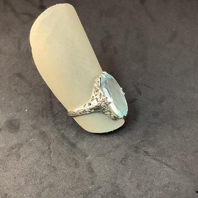 J1291 18kt White Gold Filigree Aquamarine Ladies Ring