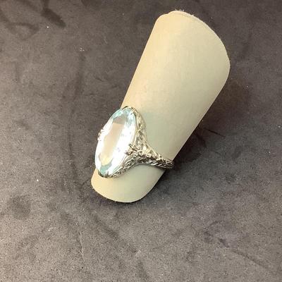 J1291 18kt White Gold Filigree Aquamarine Ladies Ring