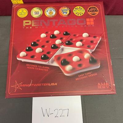 Pentago game