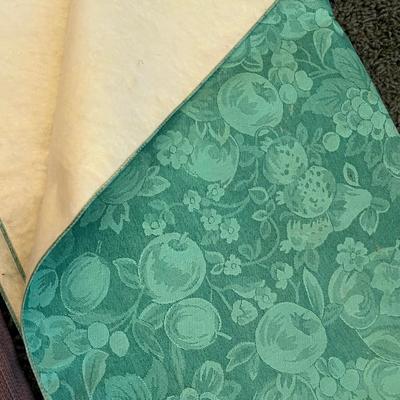 Purple & Green Table clothes