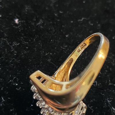 14K Gold ring with 21 DIamonds