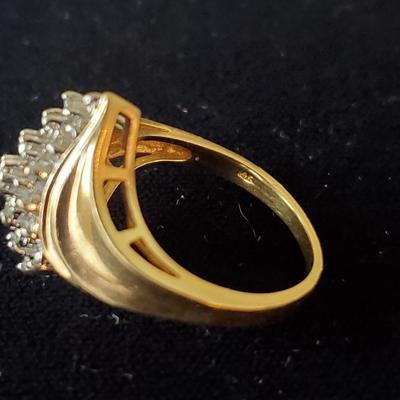 14K Gold ring with 21 DIamonds