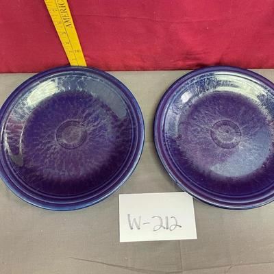 2 cobalt blue plates