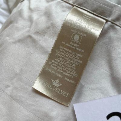 Royal Velvet Striped Gray sheet set