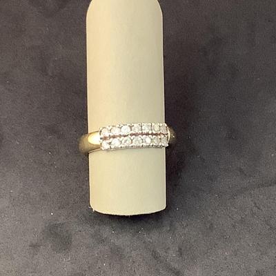 J1298 14kt Yellow Gold .42ct total weight Diamond Ring