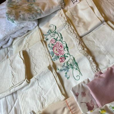 Lot of misc bedding & Linens