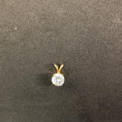 J1303 14kt Yellow Gold 4prong Round Cubic Zirconia Pendant