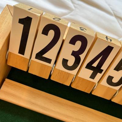 Shut the box Dice game with instructions