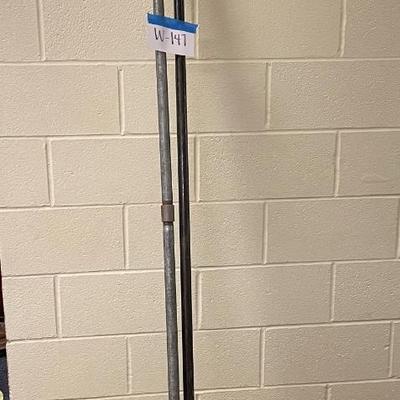 2-6â€™ pipe clamps