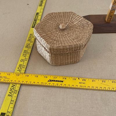 Sewing basket