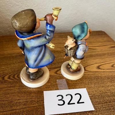 Hummel Lot of 2 Boys
