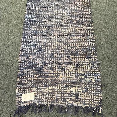 35â€x67â€ braided rug