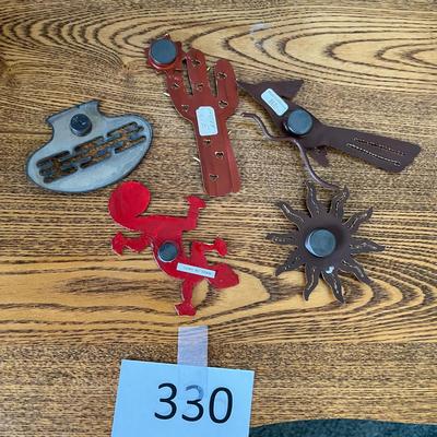 Southwest Decor Metal magnets