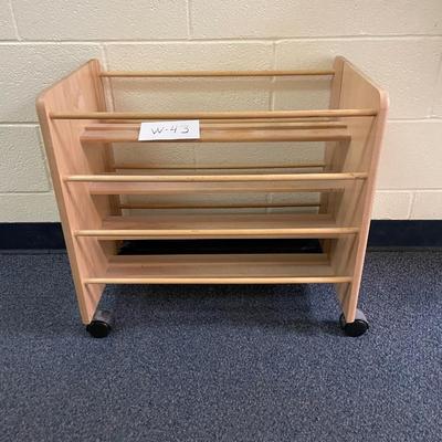 Shoe rack on wheels