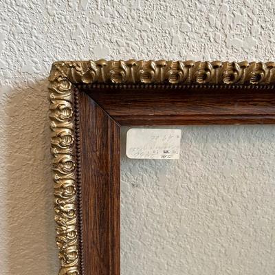 Lot of vintage picture frames