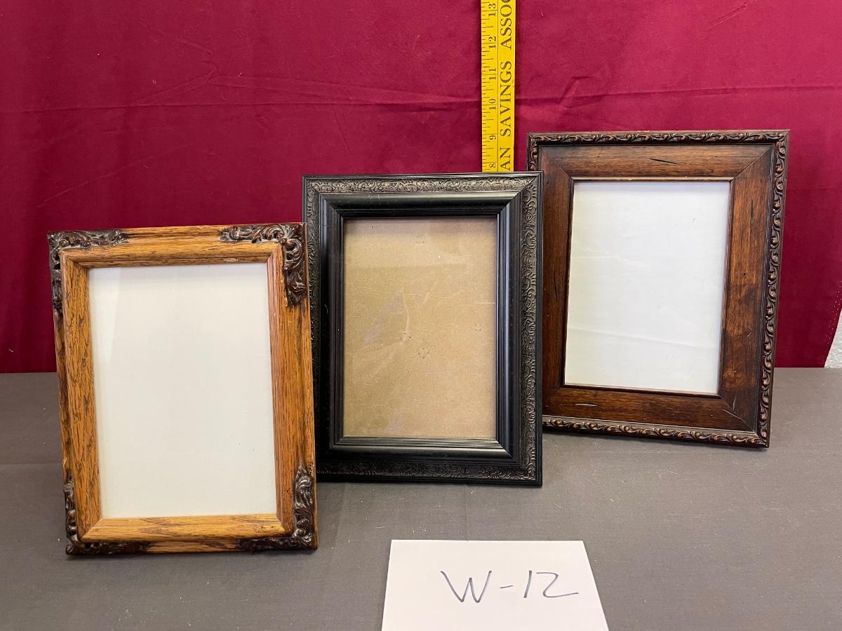 Set of 3 frames