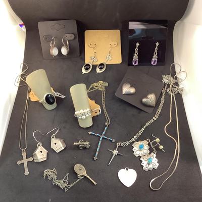 J1314 Large Lot of Sterling Silver Jewelry