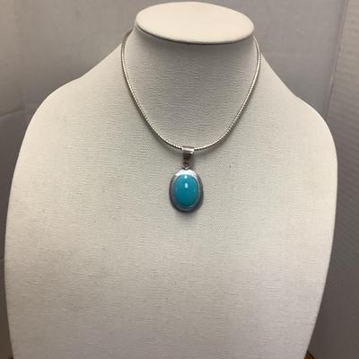 J1316 Sterling Silver 16" Omega Necklace with Turquoise Pendant