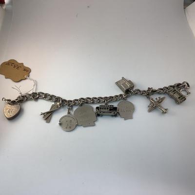 J1320 Vintage Sterling Silver Bracelet with Charms
