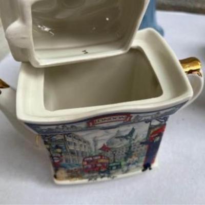 Sadler collectors London teapot