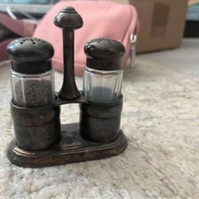 Reed & Barton 2800 Silver Soldered Hollowware Salt & Pepper Shakers