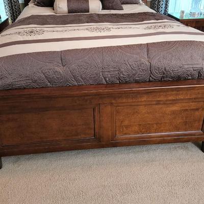 Queen Size Bed Frame Wood Headboard and Footboard