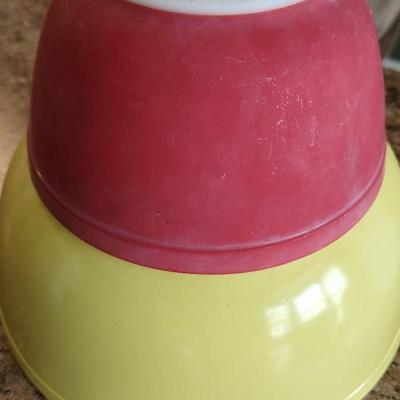 3 Vintage Pyrex Mixing Bowls