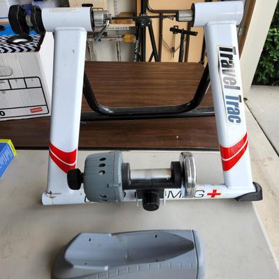 Travel Trac Comp Mag + Trainer Bike Bicycle Stand Machine