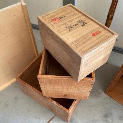 G36-assorted wooden boxes, some with lids
