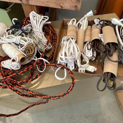 G53-Power strip, cords and miscellaneous rope