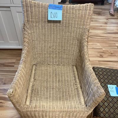 Do10-wicker chair with chair pads