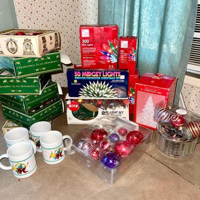 LOT 273  CHRISTMAS GROUP MINI LIGHTS BOXED ORNAMENTS CRYSTAL TREE