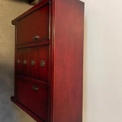 2B9-Dresser/Cabinet