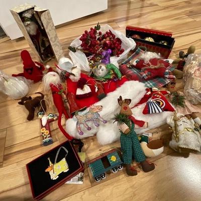 A7-Ornament Lot