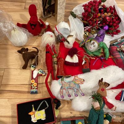A7-Ornament Lot