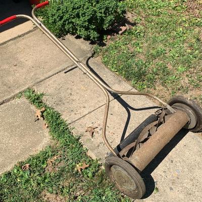 Vintage Vornado Reel Push Mower