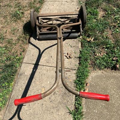 Vintage Vornado Reel Push Mower