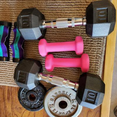 Lot Dumbbells 10lbs. 2 lbs. Hand weights