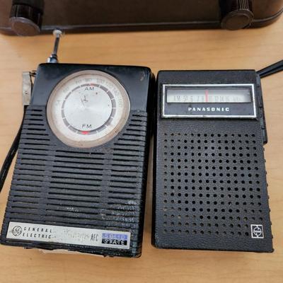 Vintage AM AM/FM Radio Lot RCA Model 12X Bakelite
