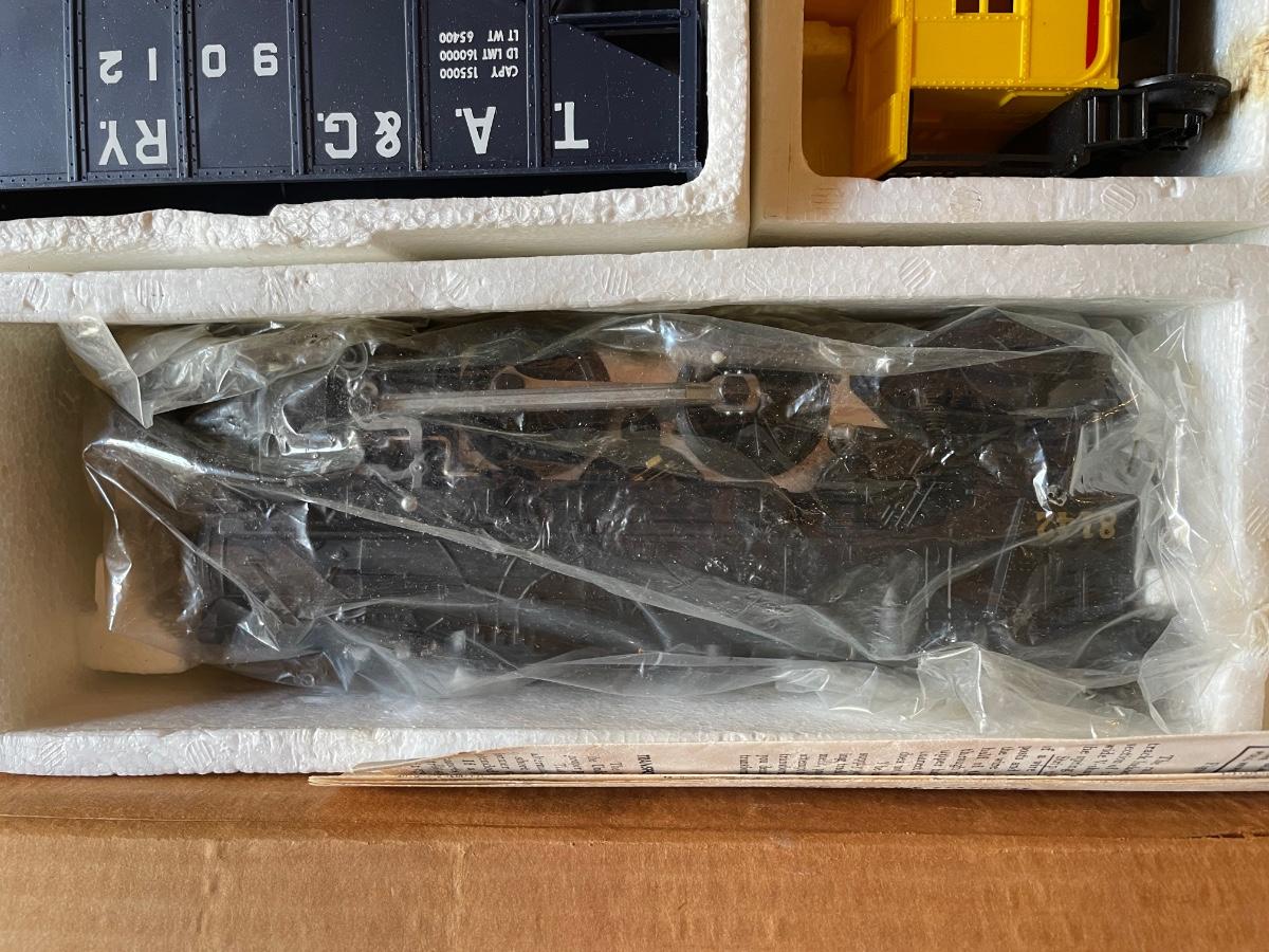 Vintage Lionel Allegheny Complete Train Set