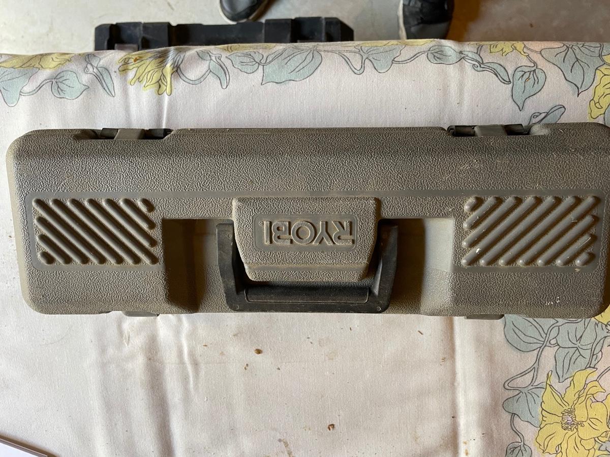 Ryobi DS2000 Corner Sander. Good Condition!