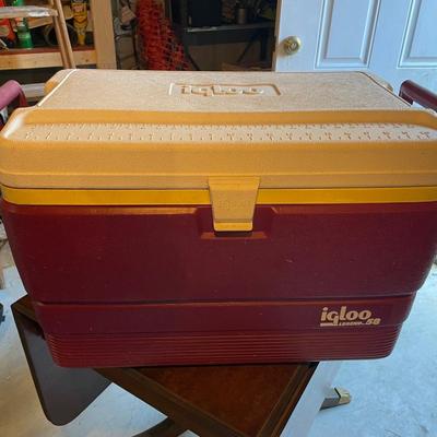 Igloo Legend 58 Cooler. Good Condition!