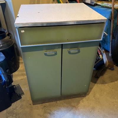 Vintage Steel Cabinet. Good Condition!