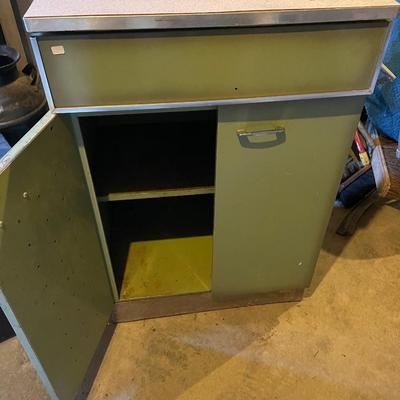 Vintage Steel Cabinet. Good Condition!