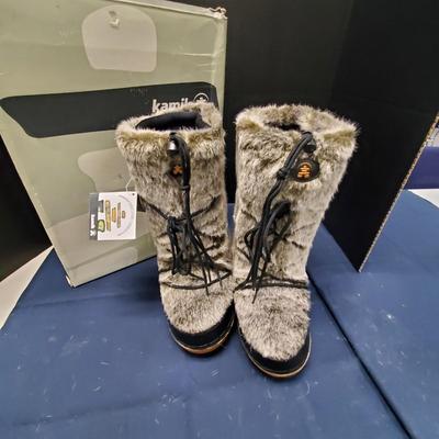 Kamik Boots - new in box