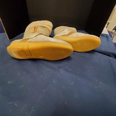 Dival Boots