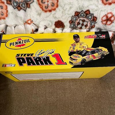 Steve Park 2002 Monte Carlo #1 Pennzoil Car New In Box