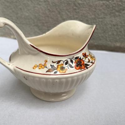 Bone China Royal ivory creamer