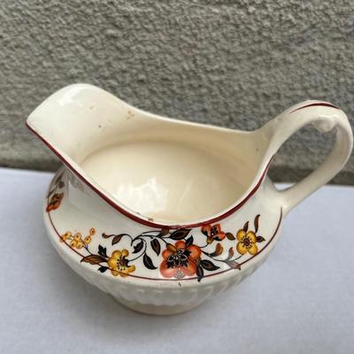 Bone China Royal ivory creamer