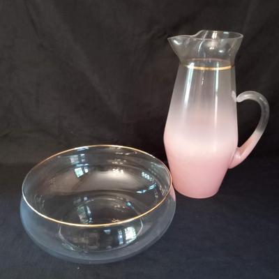 LOT 23  VINTAGE PINK BLENDO PITCHER AND A GLASS SERVING BOWL WITH A GOLD RIM